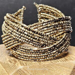 Vtg Metallic Bronze Gold Y2K 90s Striped Pretzel Memory Wire Cuff Bead Bracelet